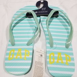 Gap Kids Flip Flops NWT